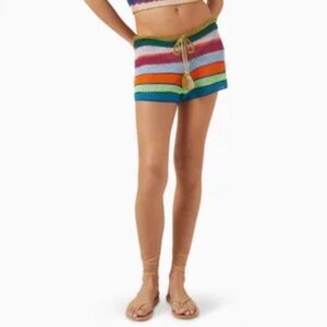 PQ KNIT SHORTS. COVER UP SIZE M/L